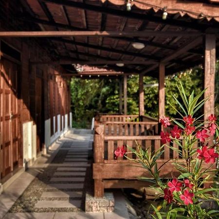 Oyo Home 90745 Desa Balqis Beach Resort Malacca Exteriér fotografie